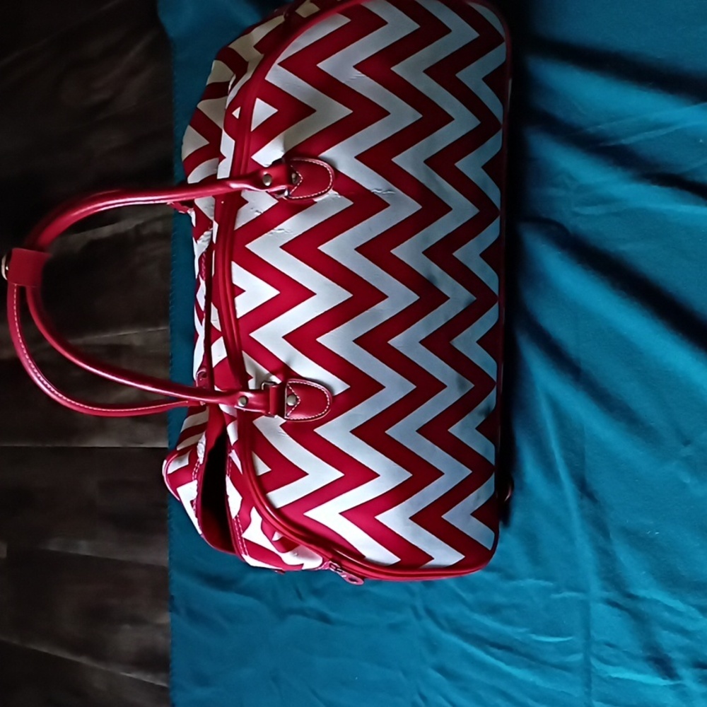 Red Chevron Women's Bag